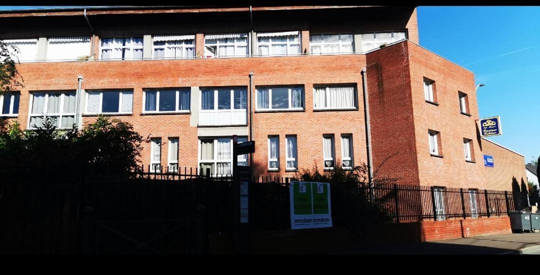 Joli Appartement Marcq En Baroeul Proche Lille Exterior photo